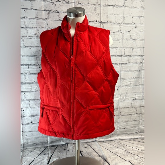 Gap Women’s down and feather quilted vest size extra large - Picture 2 of 12